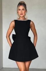 Robe Courte Femme Noire à Nœud Décoratif au Dos - Coton Léger