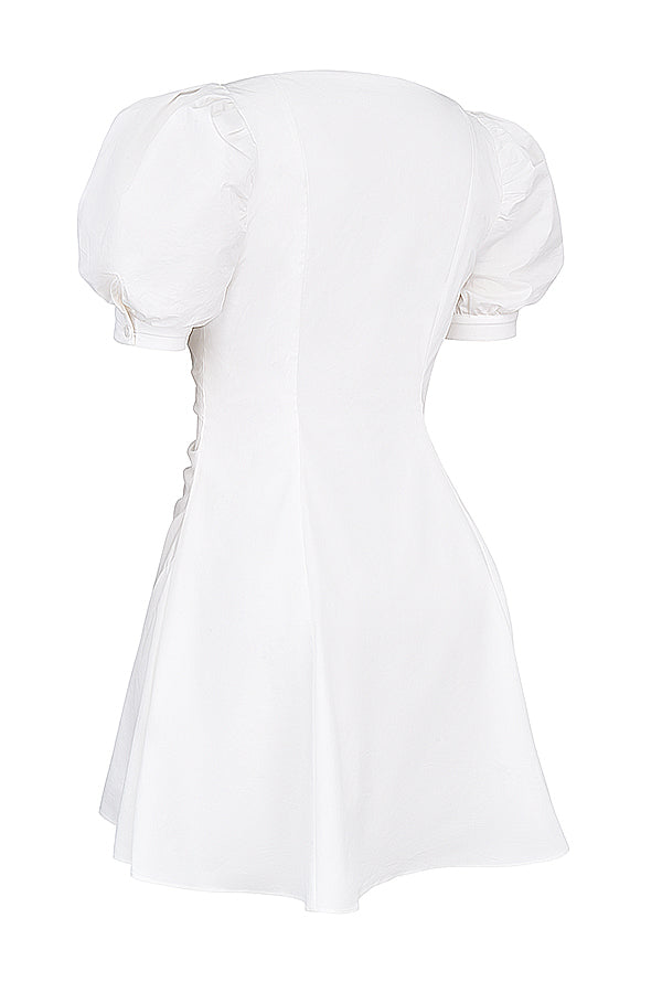 dresses : Lena – Robe courte chic à manches bouffantes et boutons devant in van Seroa