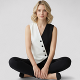 Sophie - Blouse Chic Sans Manches avec Boutons Asymétriques