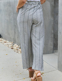 Gestreifte Culotte-Hose aus leichtem Stoff für Damen