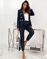 Tailored Double-Breasted Women's Suit with Modern Fit