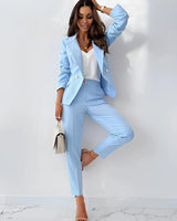 Tailored Double-Breasted Women's Suit with Modern Fit