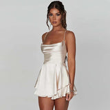 dresses : Lucy – Robe mini de soirée en satin avec ourlet à volants et fines bretelles in van Seroa