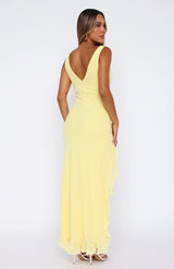 dresses : Sienna – Robe longue de soirée élégante avec volants et fente haute in van Seroa